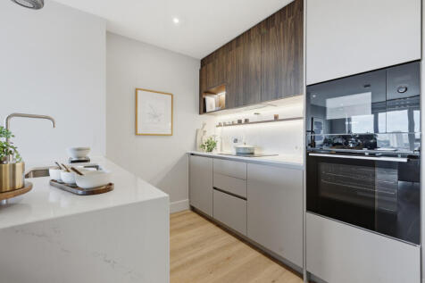 Bow Common Lane, London, E3