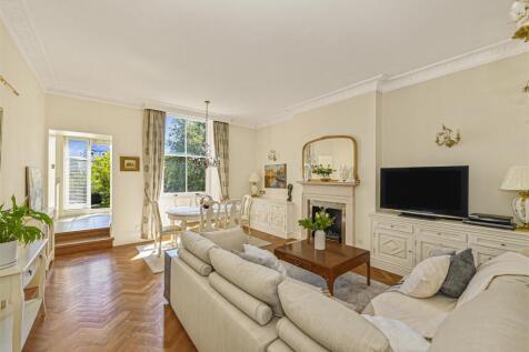 Ennismore Gardens, Knightsbridge, SW7