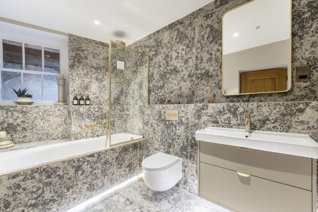 John Street, Bloomsbury, WC1N