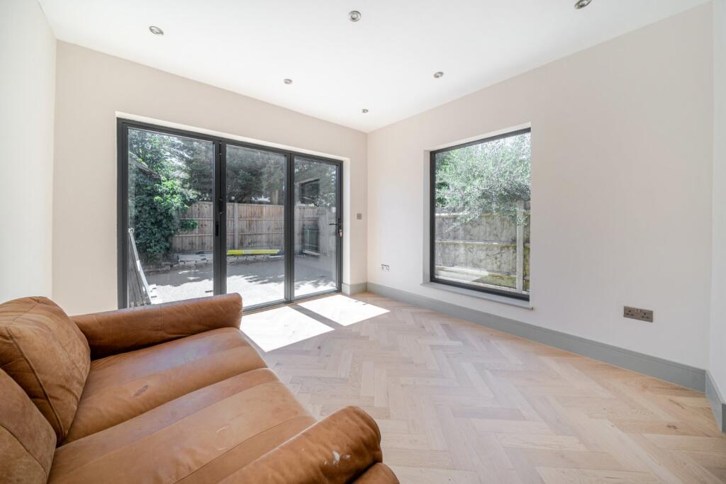 Grafton Road, Acton, London, W3
