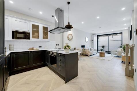 Gordon Road, W5