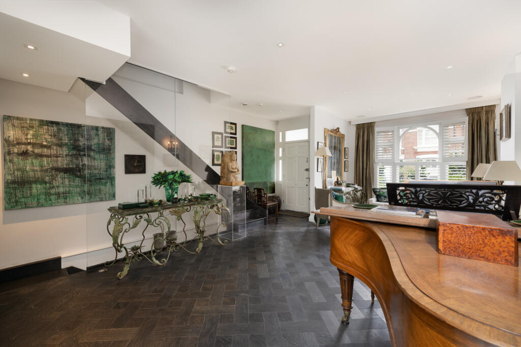 Quarrendon Street, Fulham, London, SW6