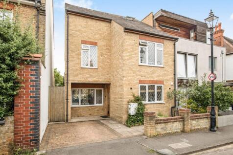 Stanley Road, 
East Sheen, SW14