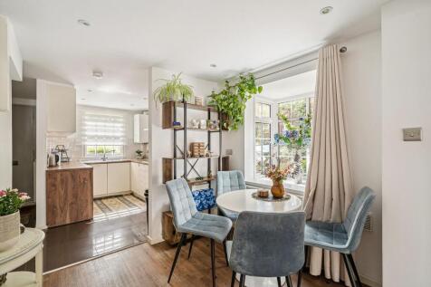 Haygarth Place, London SW19