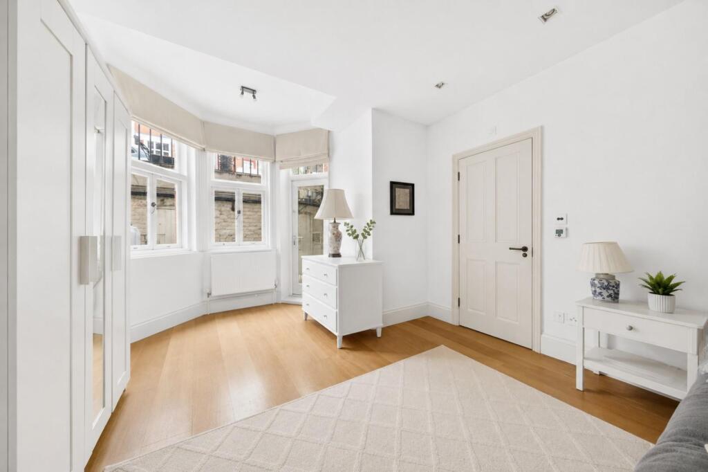 Harrington Gardens, South Kensington, London