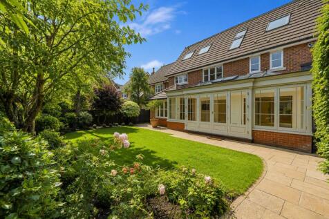 Bainbridge Close, Richmond TW10