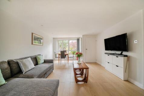 Edge Hill, London, SW19
