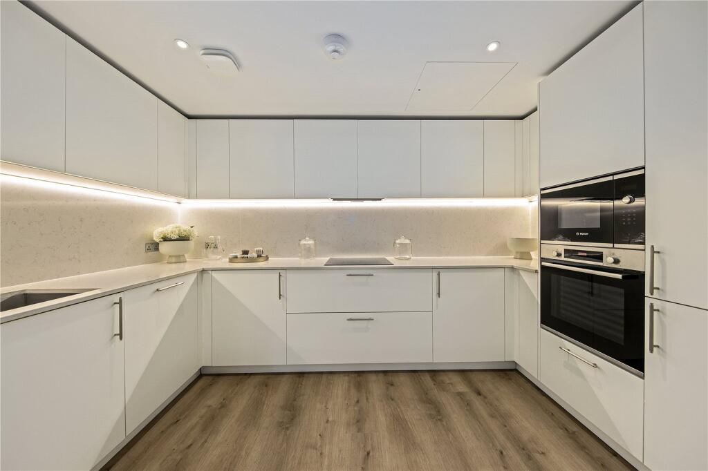 Mulberry Court, Lower Teddington Road, Hampton Wick