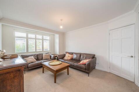 Heath Road, Hounslow