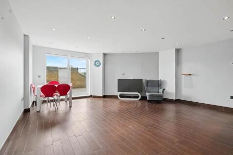 Rotherhithe Street, Pacific Wharf, SE16