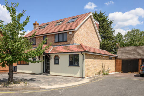 Hazelbury Close, London, SW19