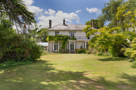 Strawberry Vale, Strawberry Hill, London, TW1