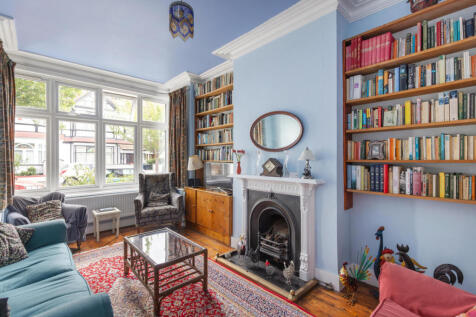 Lancaster Gardens, London, W13
