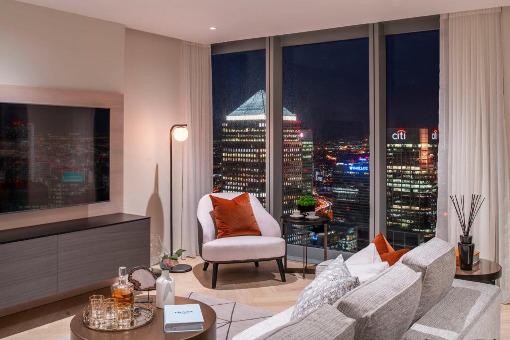 Landmark Pinnacle, Marsh Wall, London, E14