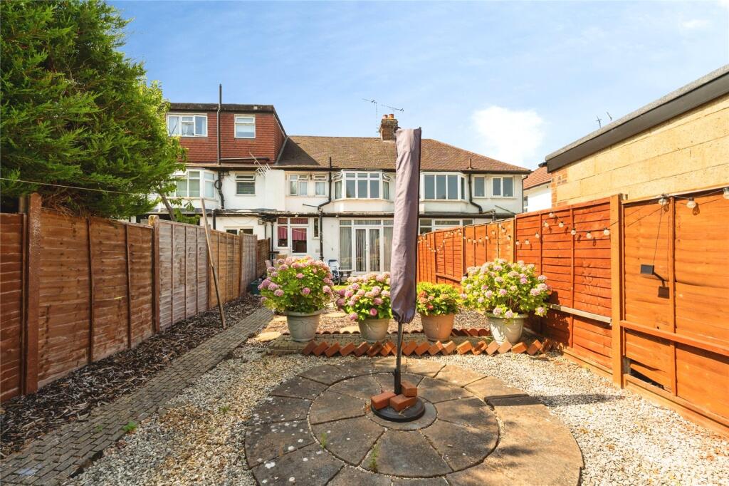 Barnfield Avenue, KINGSTON UPON THAMES, Surrey, KT2
