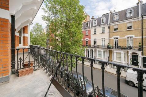 Drayton Gardens, Chelsea, SW10