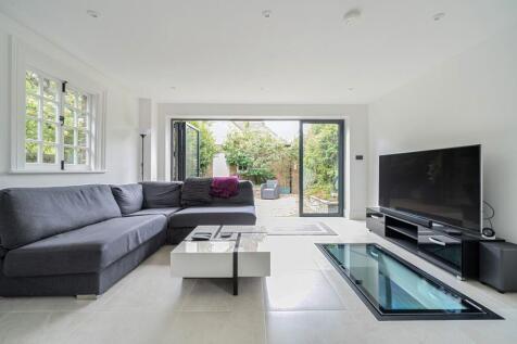 Knatchbull Road, London, SE5