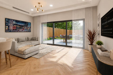 Crosslands Avenue, Ealing, W5