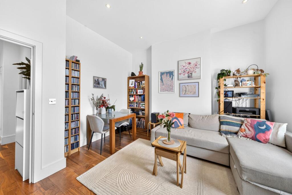 Packington Street, London, N1