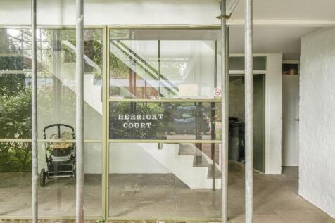 Parkleys, Richmond, TW10