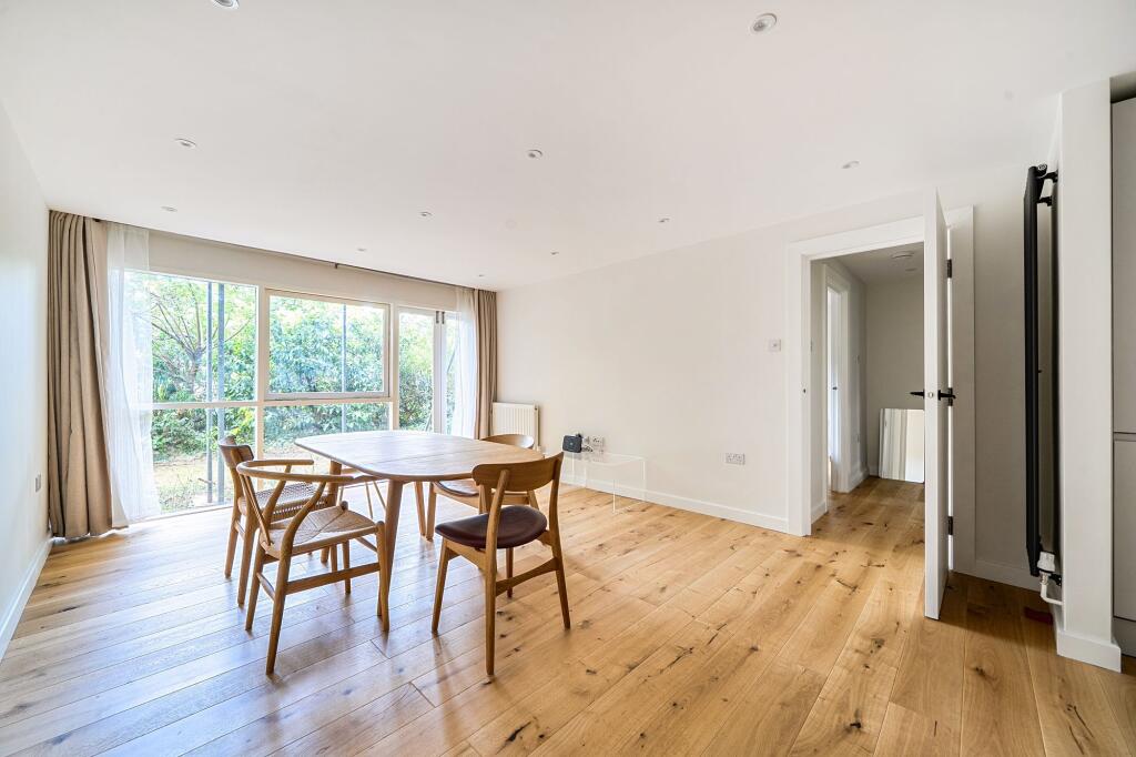 Parkleys, Richmond, TW10