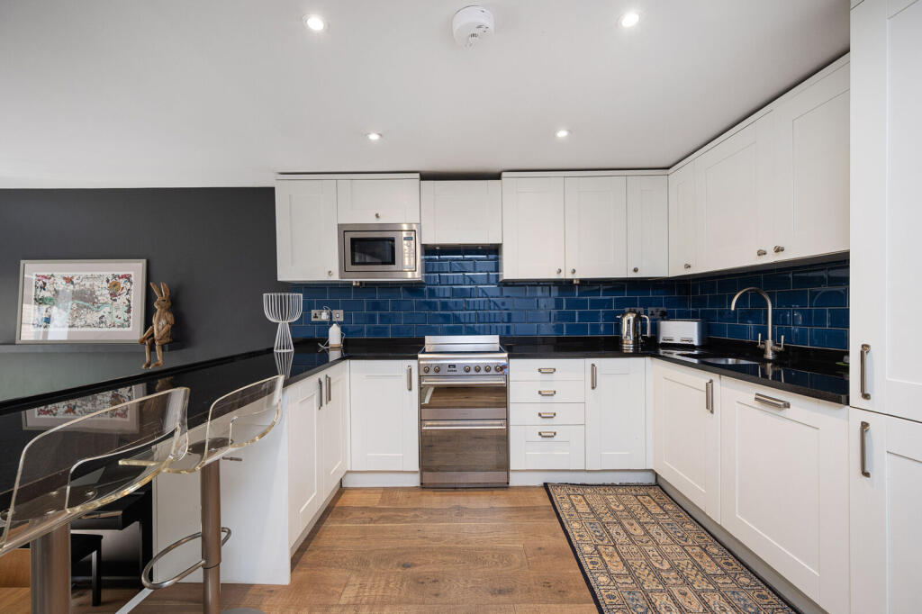 Shore Road, Hackney, London, E9