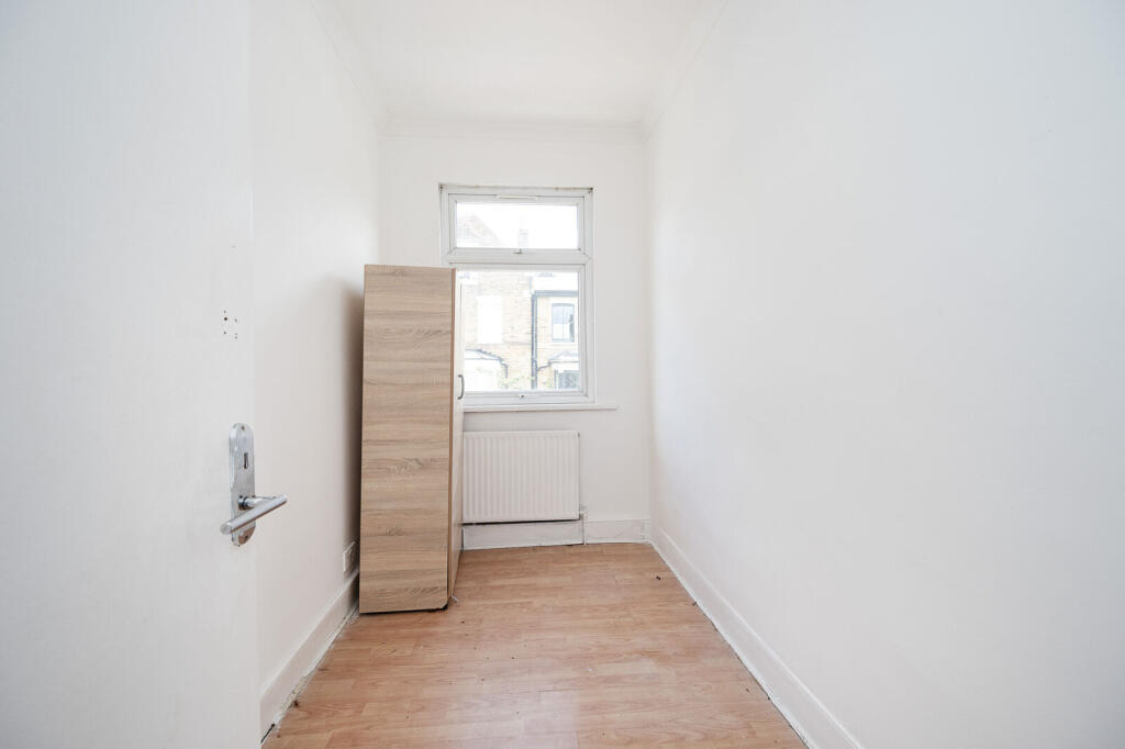 Wayland Avenue, Hackney, London, E8