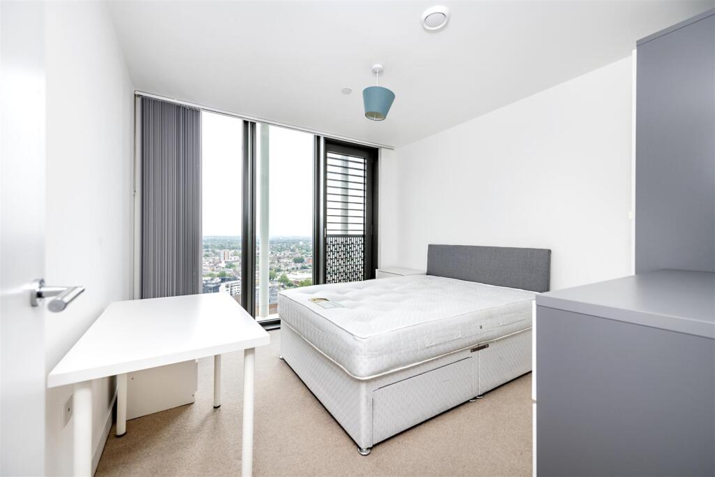 Stratosphere Tower ,London