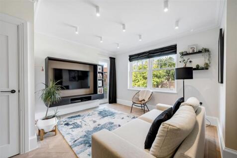 West Lodge Avenue, London