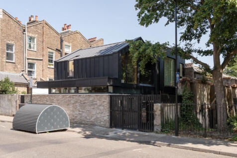 Milton Grove, London