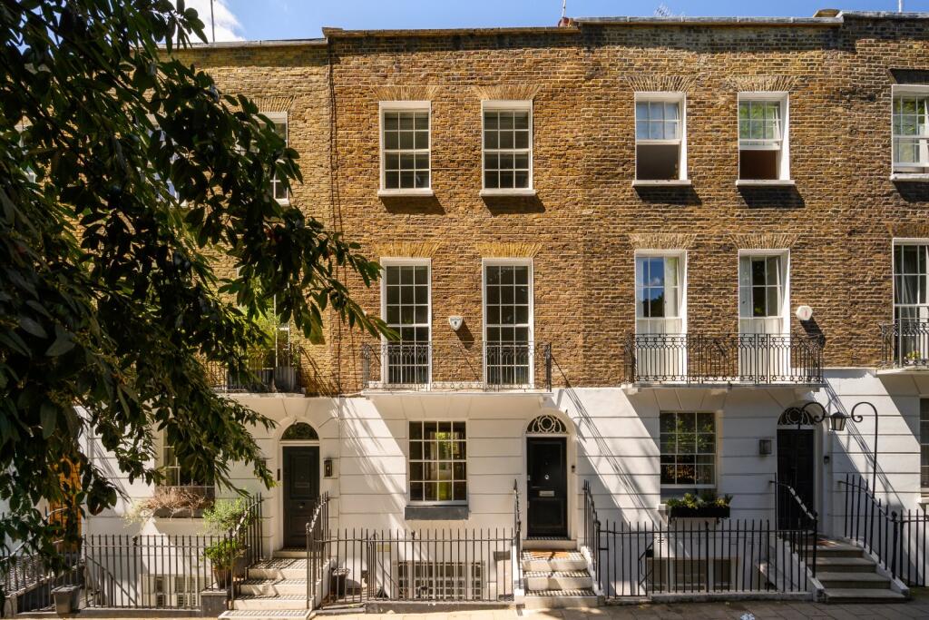 Trevor Square, Knightsbridge, London