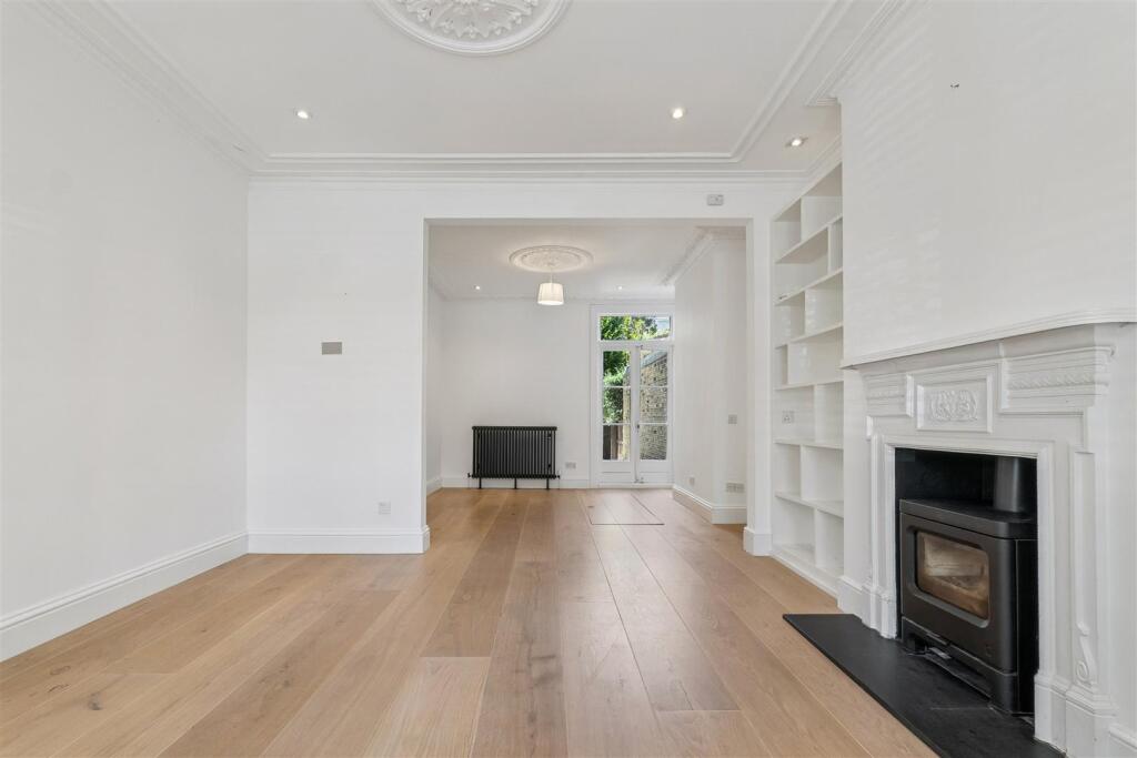 Compton Crescent, London, W4
