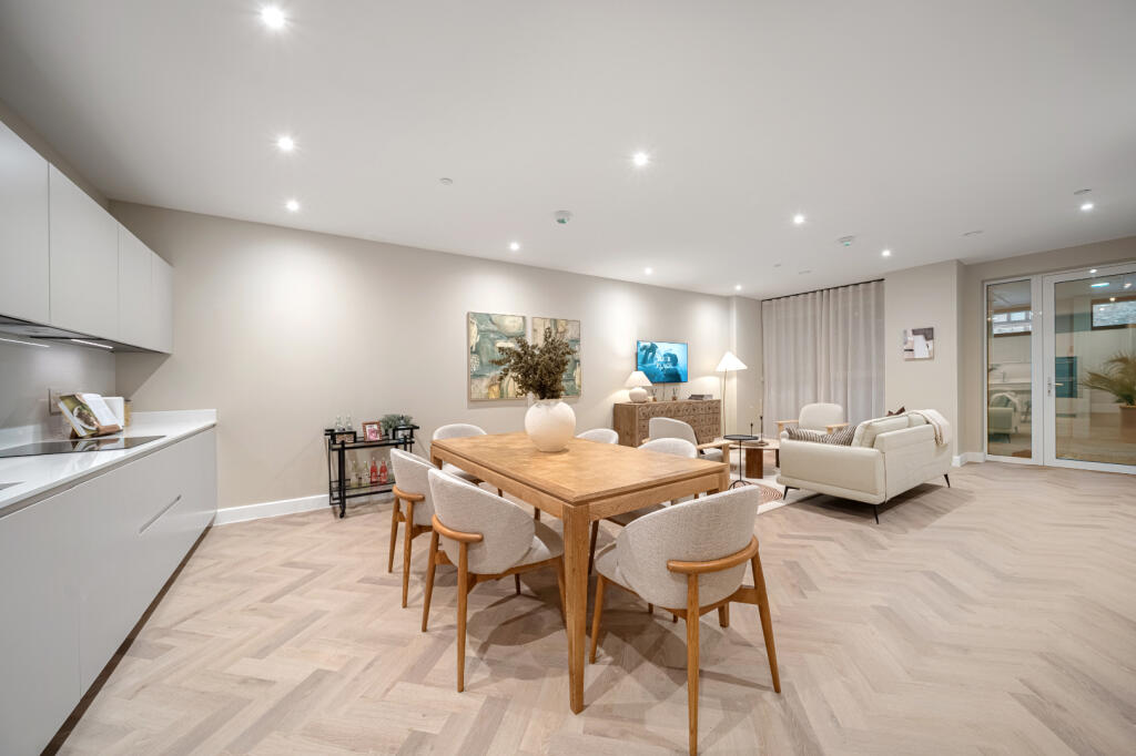 Wimbledon Place, Wimbledon, SW19