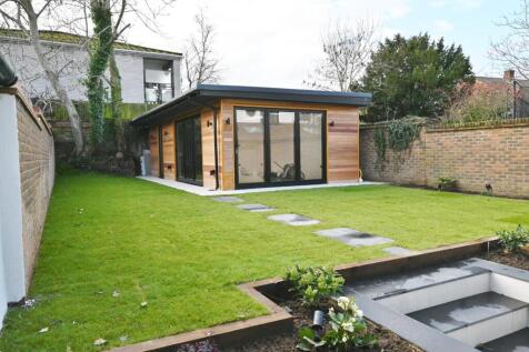 Cassilis Road, St Margarets