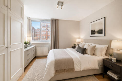 Portman Square, London, W1H