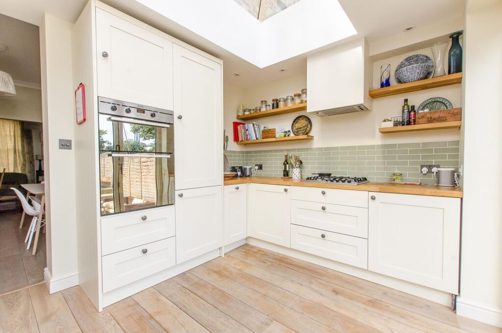 White Horse Road, Stepney, London, E1