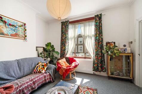 Alexander Road, London, N19