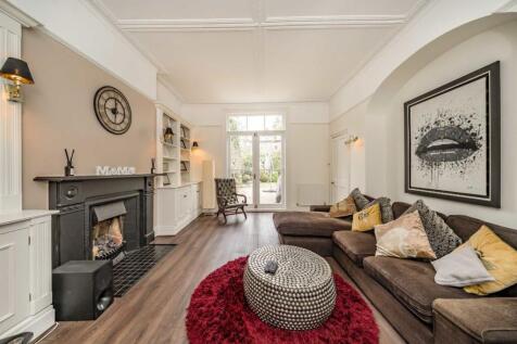 Kirkstall Road, Streatham Hill