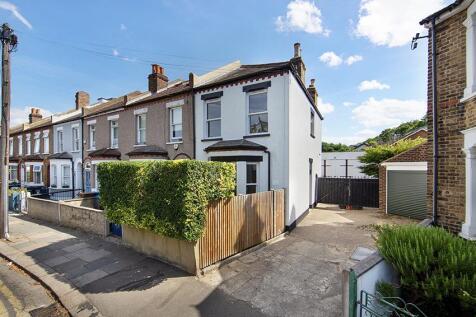 85 Courtney Road, London SW19