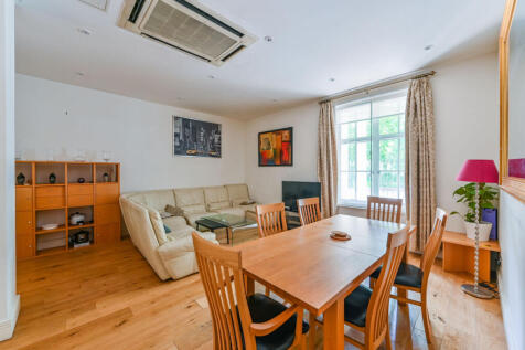 Bloomsbury Mansions, Bloomsbury, London, WC1B