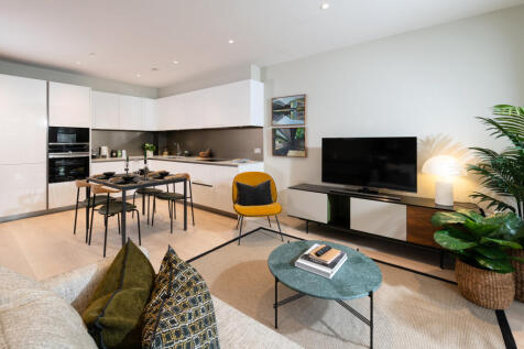 Broom Road, Teddington, TW11