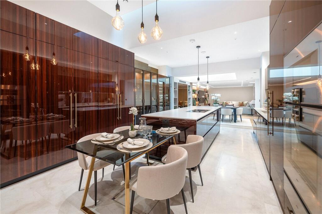 Priory Walk, London, SW10