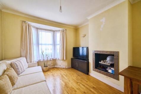 Chesterton Road, London, E13