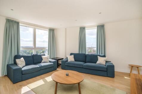 Pump House Crescent, Brentford