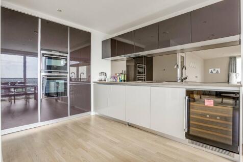 Pump House Crescent, Brentford, TW8 0FZ