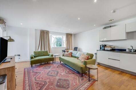 Retreat Road, Richmond TW9