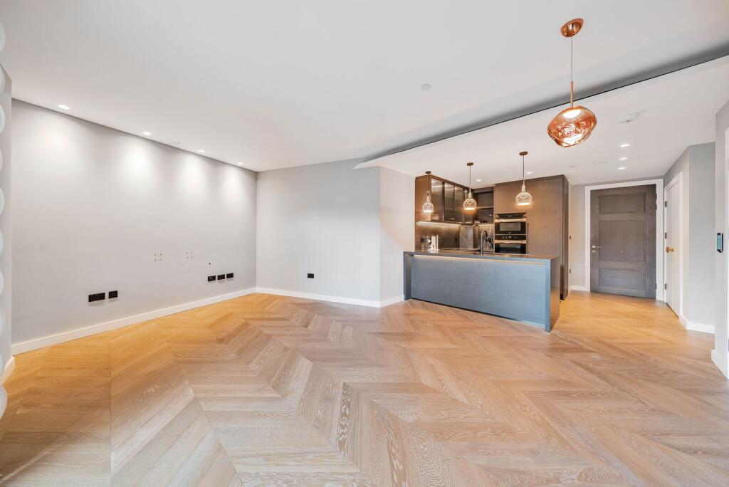 Cleveland Street, Fitzrovia, London, W1T