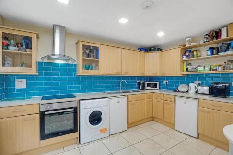 Atkinson Road, West Beckton