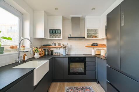 Hereford Road, E3, Bow, London, E3