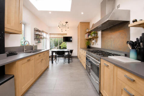 Latchmere Lane, Surrey, Kingston upon Thames